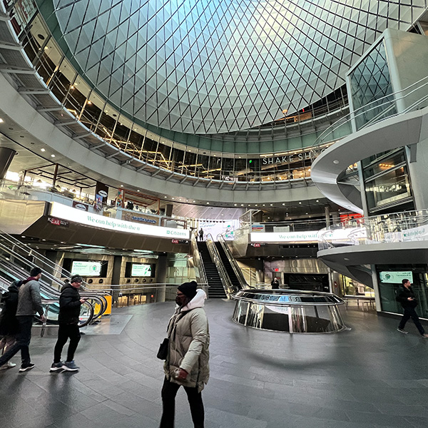 Transit concourses and circulation space in FiDi