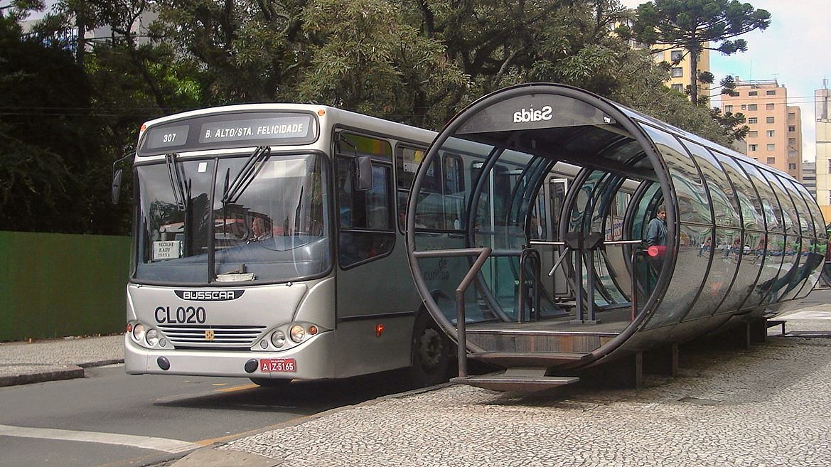 Curitiba bus rapid transit vehicle and tube station